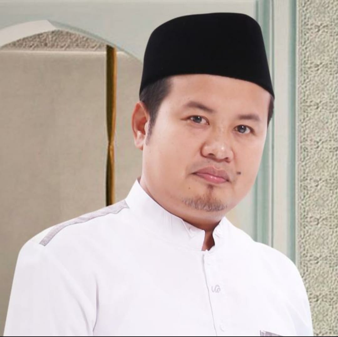 Dr. Ibnu Samsul Huda, M.A.